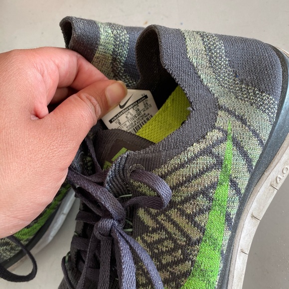 Nike Flyknit - Picture 4 of 4